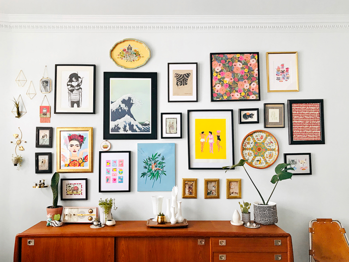 Tips For Arranging a Gallery Wall